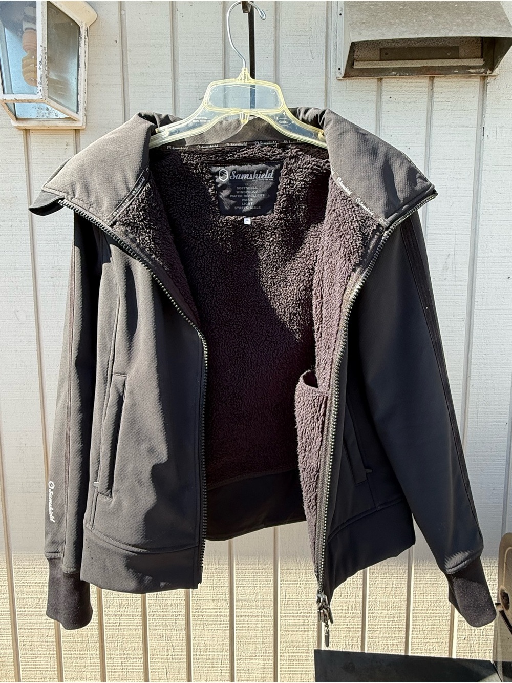 Women’s Samshield Black Fleece-Lined Softshell Jacket Medium